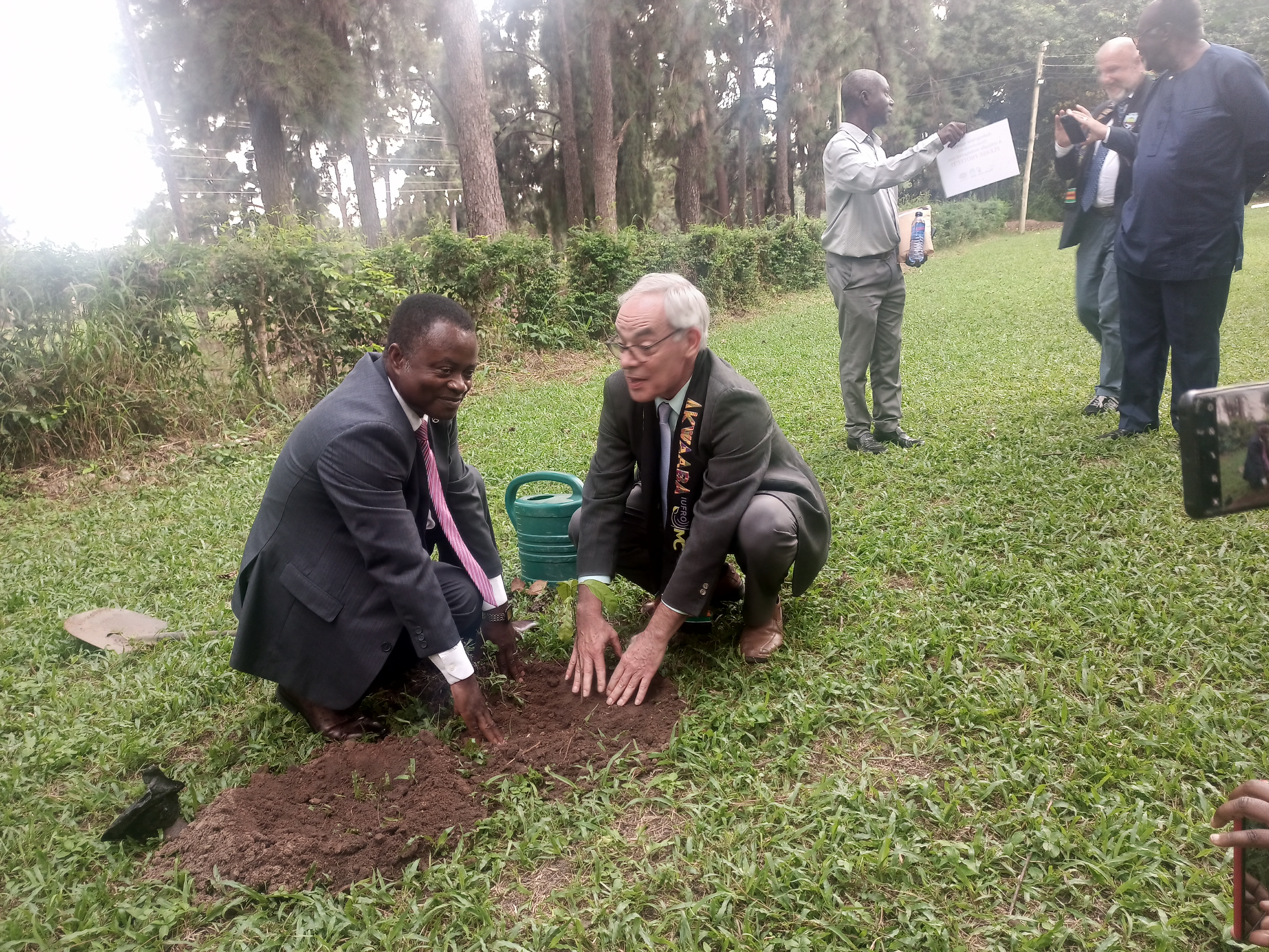The President of IUFRO, Dr. John A. Parrotta and the Director of CSIR-FORIG Plants a Tree to commemorate the Visit of the IUFRO Delegation to Ghana and CSIR-FORIG 